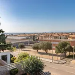 Holiday home Apart-rent Casa Grecs 2029 *