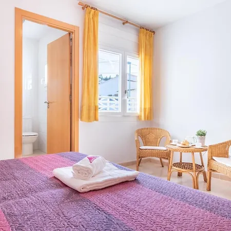 Ferienhaus Apart-rent Casa Grecs 2029 *